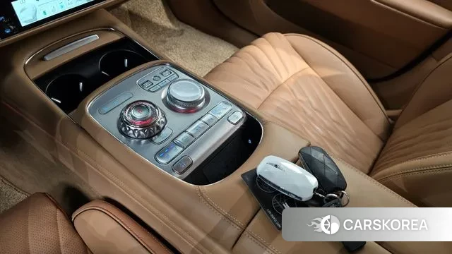 Genesis G90 (RS4) id 2974917 из Кореи 19