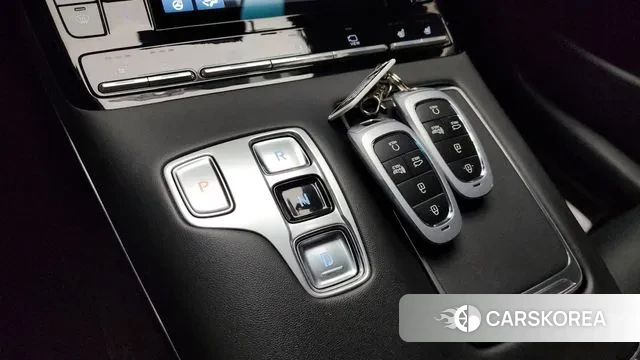 Hyundai The New Grandeur IG id 3360958 из Кореи 19