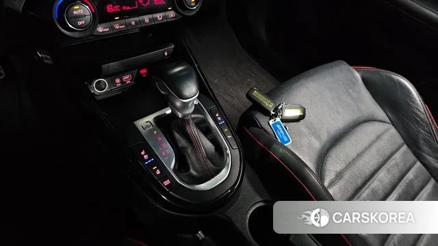 Kia Come New K3 id 3567613 из Кореи 19