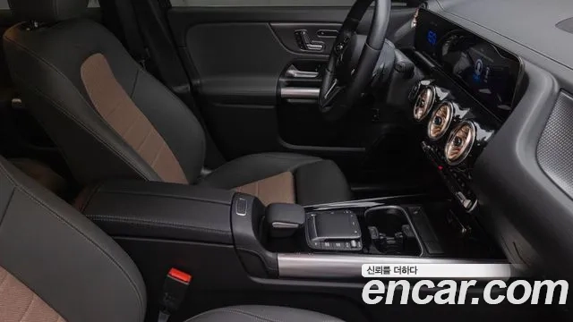 Mercedes-Benz EQA H243 id 2953824 из Кореи 18