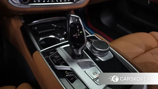 BMW 7 Series (G11) id 3022815 из Кореи 19