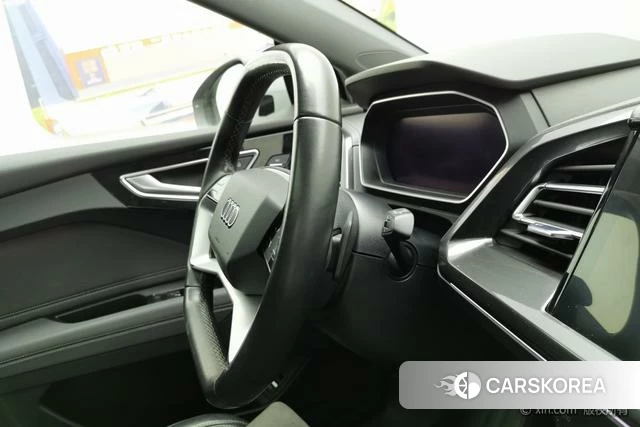 Audi Q4 e-tron id 4254353 из Китая 23