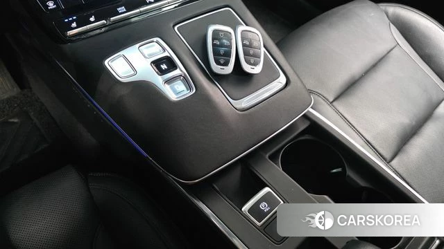 Hyundai The New Grandeur IG id 4624514 из Кореи 36