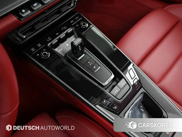 Porsche 911(992) id 4630241 из Кореи 19