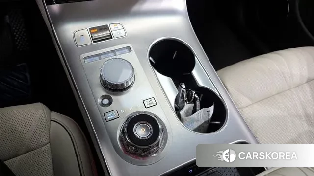 Genesis GV70 id 3549727 из Кореи 19