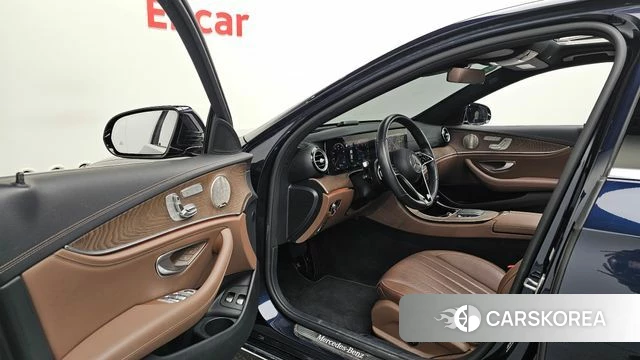 Mercedes-Benz E-Class W213 id 4202045 из Кореи 34