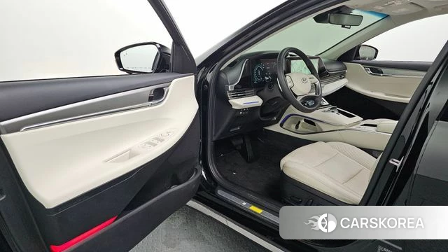 Hyundai The New Grandeur IG Hybrid id 4618560 из Кореи 32