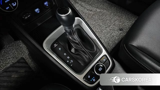 Hyundai Venue id 4344316 из Кореи 19