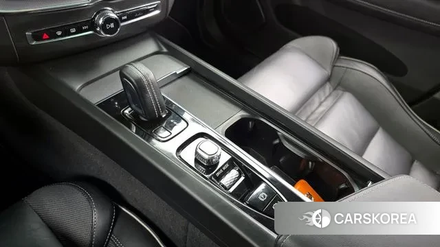 Volvo XC60 second Generation id 3274423 из Кореи 19