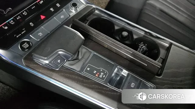 Audi A6 (C8) id 3417047 из Кореи 19