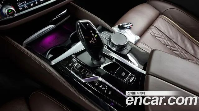 BMW 5 Series (G30) id 2788827 из Кореи 19