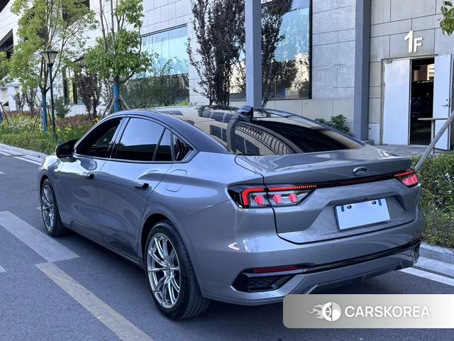 Ford Mondeo id 4380477 из Китая 14