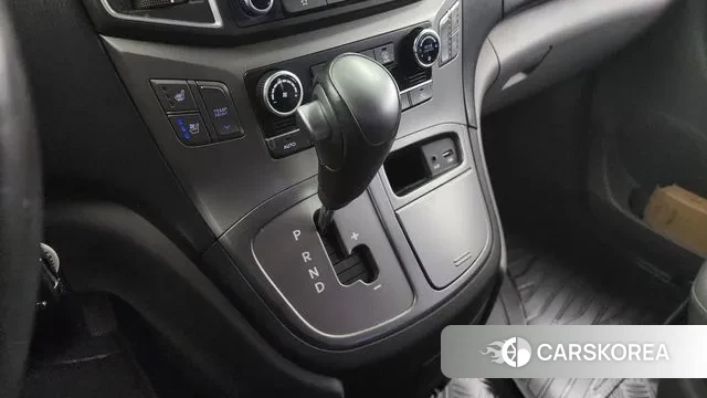 Hyundai The New Grand Starex id 3464941 из Кореи 19