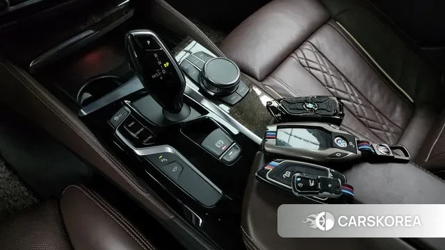 BMW 5 Series (G30) id 3000358 из Кореи 19