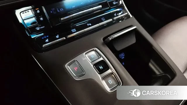 Hyundai The New Grandeur IG id 3219543 из Кореи 19