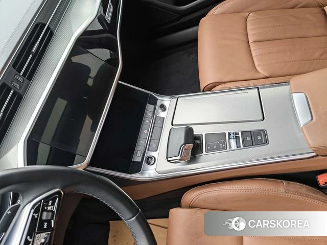 Audi A6L id 4228445 из Китая 14