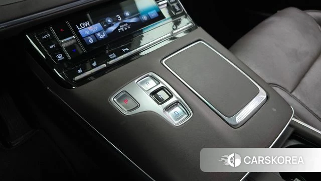 Hyundai The New Grandeur IG Hybrid id 4434981 из Кореи 30