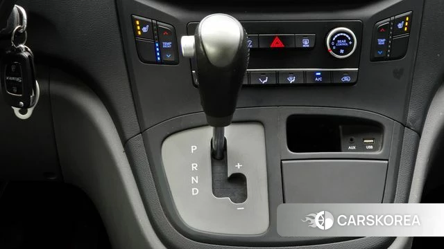 Hyundai The New Grand Starex id 4937557 из Кореи 19