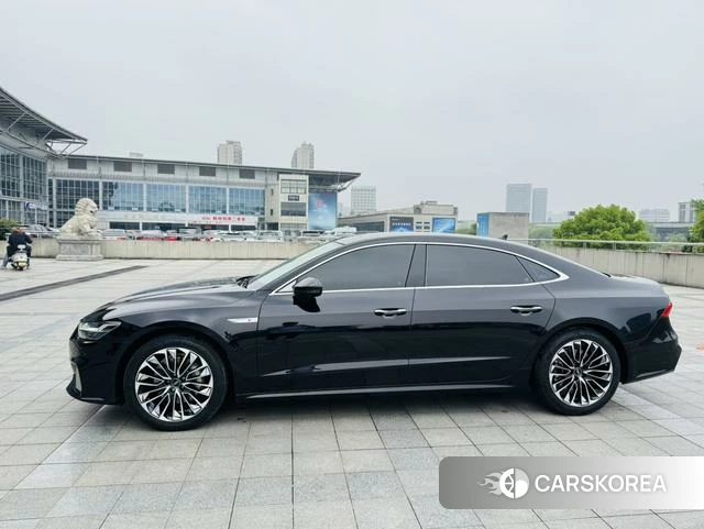 Audi A7L id 4211759 из Китая 11
