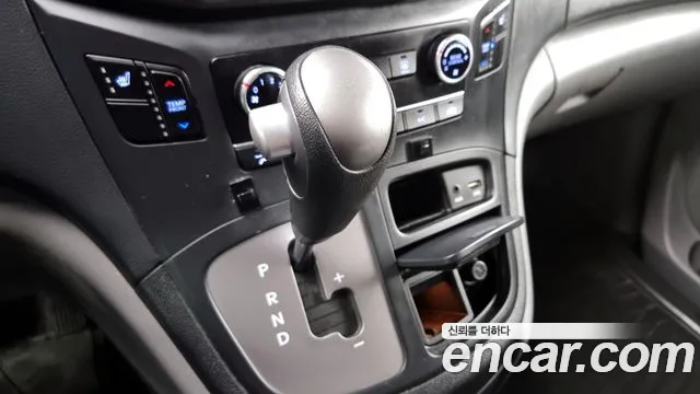 Hyundai The New Grand Starex id 2563441 из Кореи 19