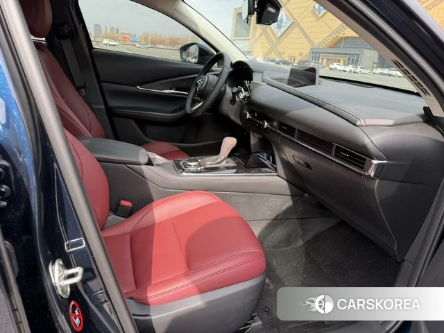 Mazda CX-30 id 4273592 из Китая 19