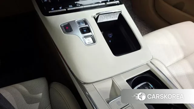 Hyundai The New Grandeur IG Hybrid id 3402320 из Кореи 19