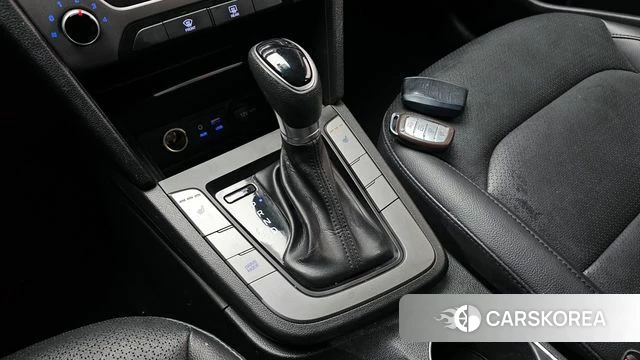 Hyundai Avante AD id 4180736 из Кореи 19