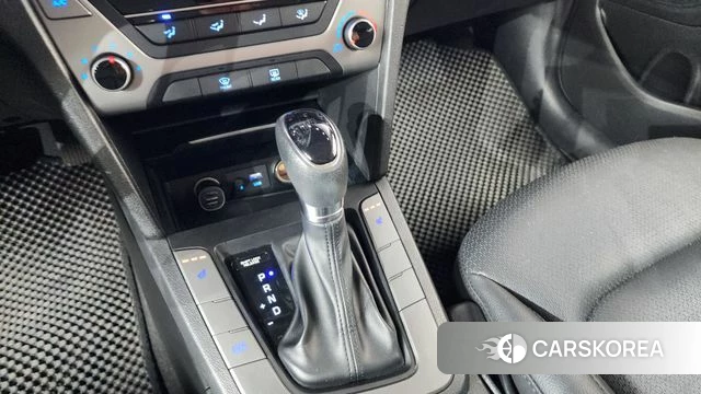 Hyundai Avante AD id 4582075 из Кореи 30