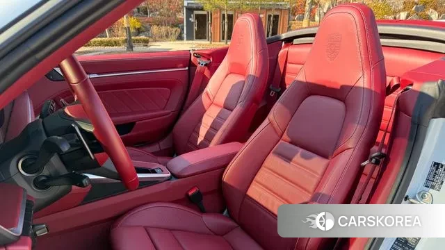 Porsche 911(992) id 3365342 из Кореи 18