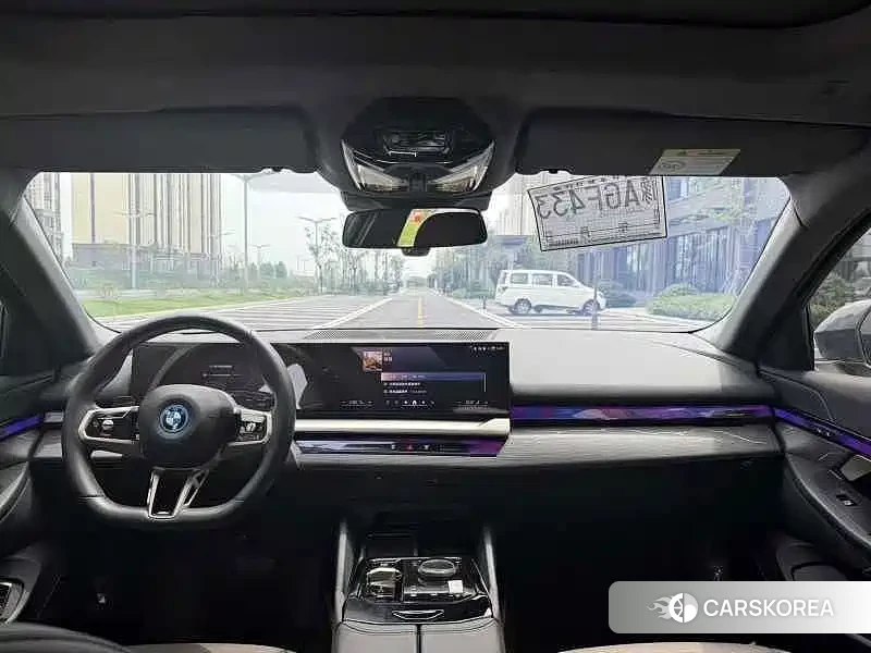 BMW i5 id 4628436 из Китая 9