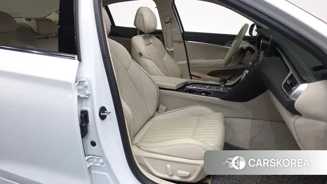 Genesis The New G70 id 3401705 из Кореи 19