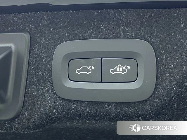 Volvo S90 id 3889972 из Китая 35