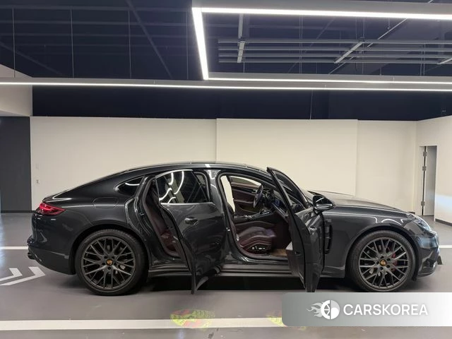 Porsche Panamera (971) id 4310963 из Кореи 16