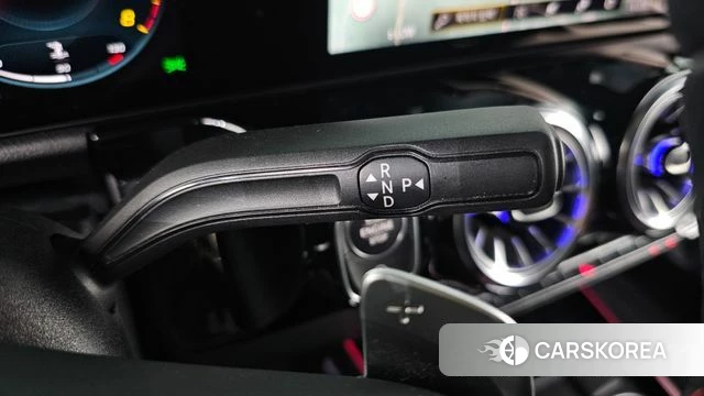 Mercedes-Benz GLA - Class H247 id 3811652 из Кореи 19