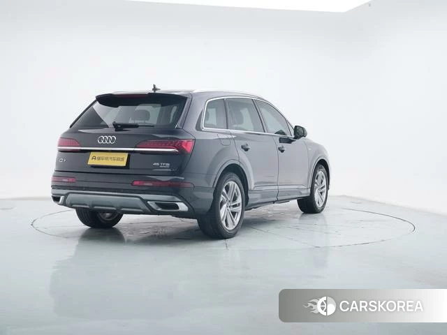Audi Q7 id 4253332 из Китая 27