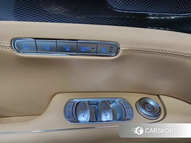 Genesis G90 (RS4) id 3952472 из Кореи 19