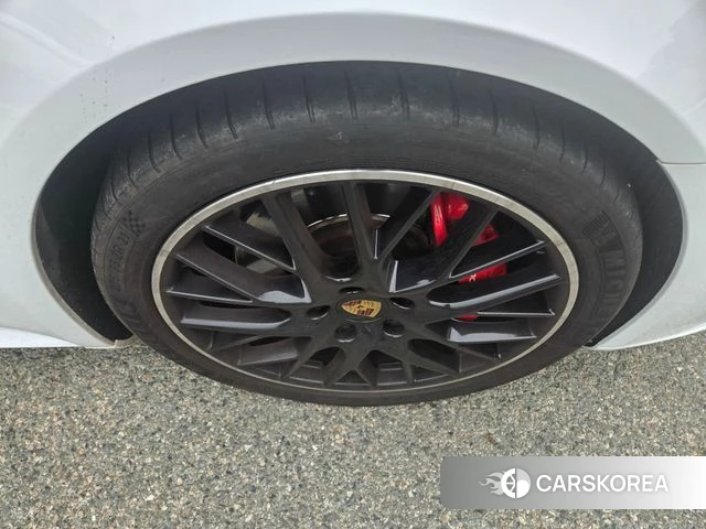 Porsche Panamera (971) id 3873105 из Кореи 19