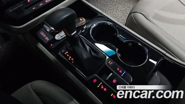 Kia The New Carnival id 2410995 из Кореи 19