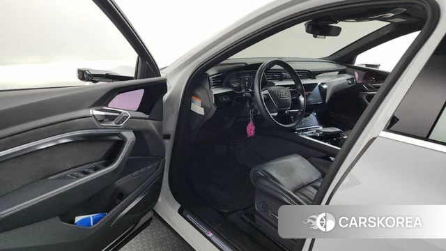 Audi e-Tron id 4476094 из Кореи 36