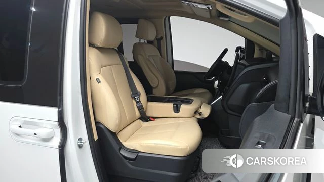 Hyundai Staria id 3811260 из Кореи 19