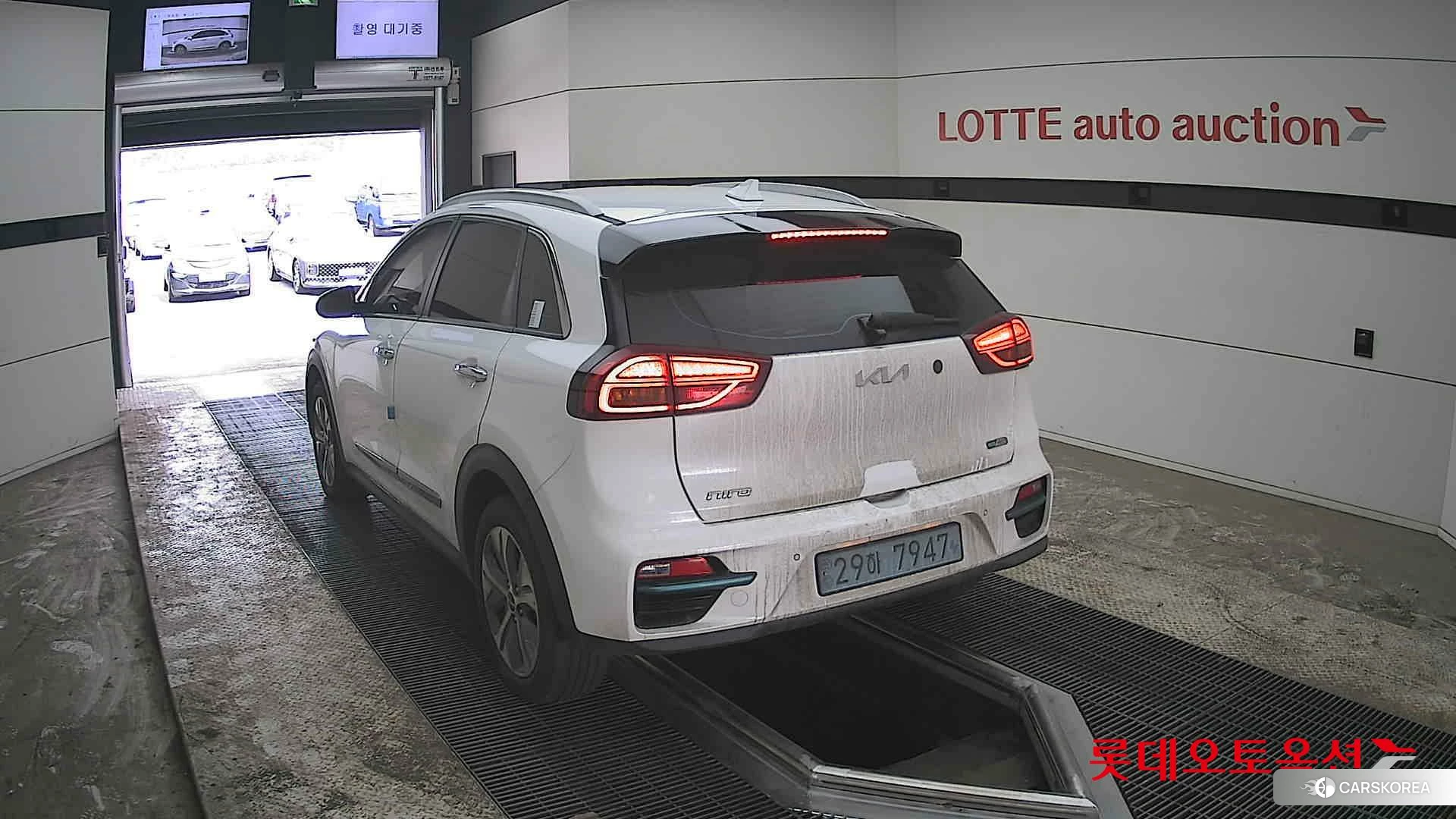 Kia Niro EV id 3888421 из Кореи 37