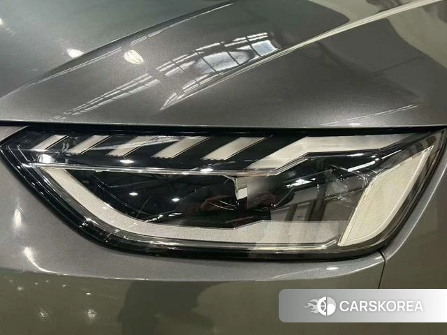 Audi A4L id 4208082 из Китая 14