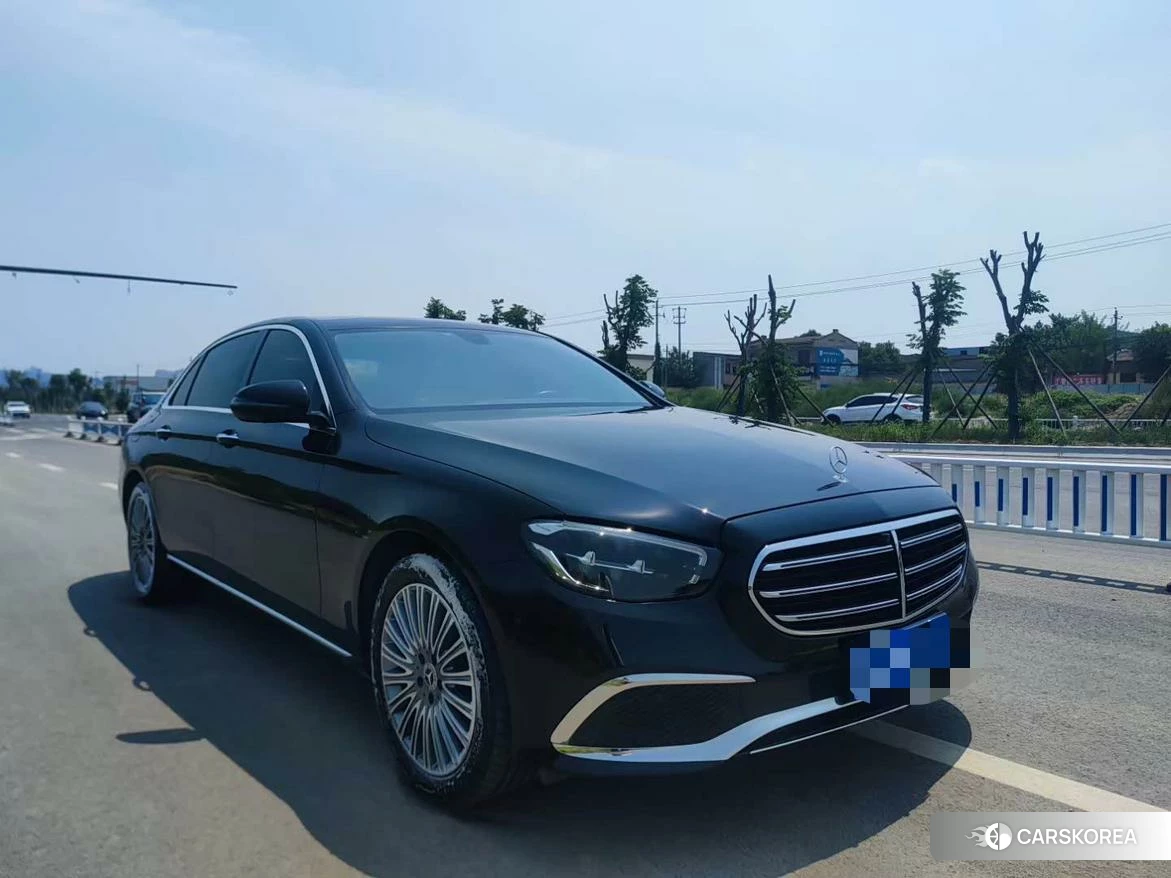 Mercedes-Benz E-class id 4419314 из Китая 9