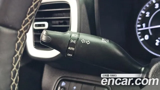 Hyundai Venue id 2785027 из Кореи 19