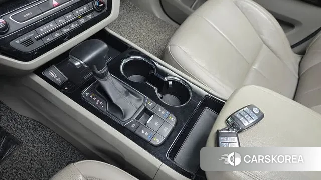 Kia The New Carnival id 3454946 из Кореи 19