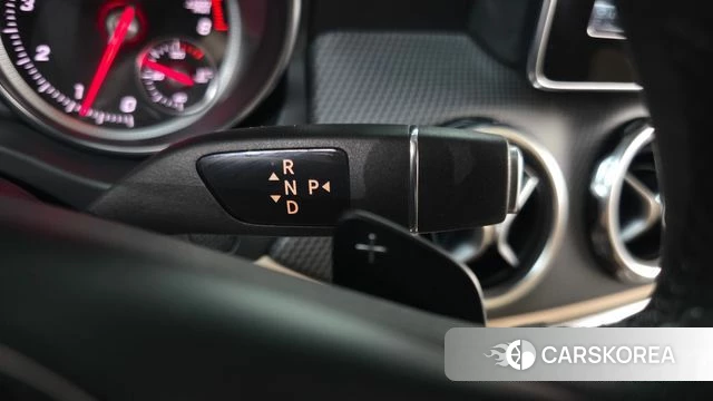Mercedes-Benz GLA-Class X156 id 4586991 из Кореи 32