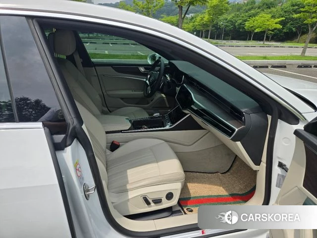 Audi A7 (4K) id 4592807 из Кореи 18