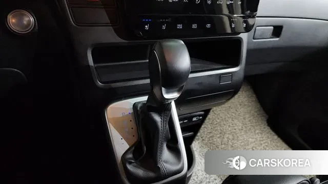 Hyundai Staria id 3740010 из Кореи 19