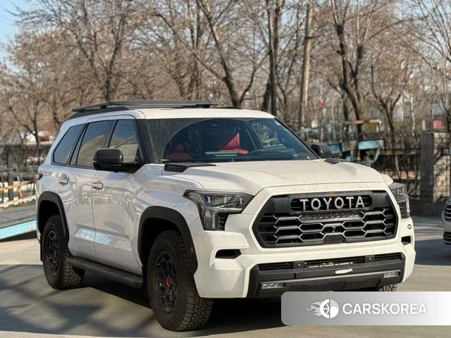 Toyota Sequoia id 4263023 из Китая 9