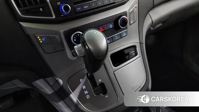 Hyundai The New Grand Starex id 2990851 из Кореи 19